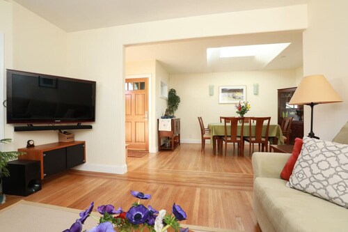 Spacious 3BR/2BA home with easy parking