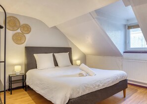 1 bedroom, WiFi, bed sheets