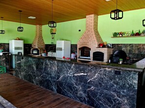 Private kitchen - Recanto Mantoanelli, Refuge and Incredible Sunset (Mairinque)