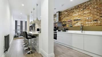 Microwave, oven, dishwasher