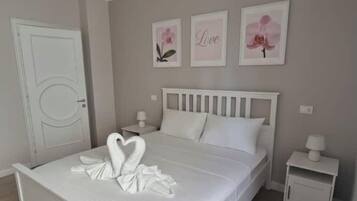 1 Schlafzimmer, Zimmersafe, Reisekinderbett, kostenloses WLAN