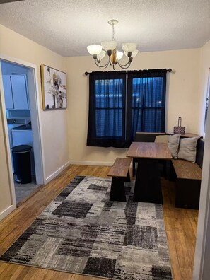 Dining - Breakfast House #2 (Carlsbad)