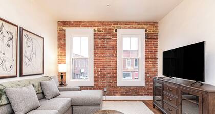 The 1930 - Short Stays on Market