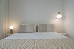2 bedrooms, iron/ironing board, WiFi, bed sheets - With patio, in Funchal city centre - AL'gria I (Funchal)