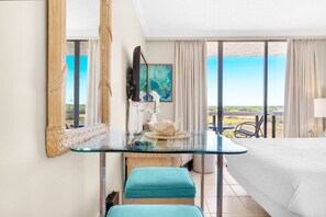 Iron/ironing board, WiFi, bed sheets - Studio@Surfside! Perfect for a couple's get away! (Miramar Beach)