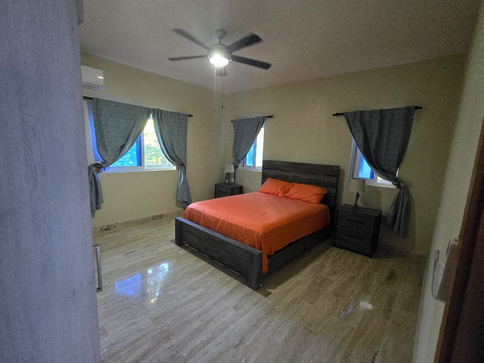 1 habitación, wifi y ropa de cama 
