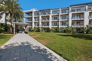 Exterior - The Pointe Sea Paradise123 2Br/ 2 Ba!! HOT TUB! (Inlet Beach)