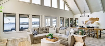 Private Sandy Shore! Possum Kingdom Lake House