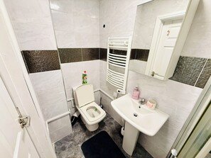 Håndklæder, Toiletpapir