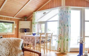 Dining - Lovely holiday home with views of Roskilde Fjord (Skibby)