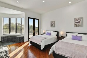 5 soverom, skrivebord, strykejern/-brett og wi-fi (inkludert)