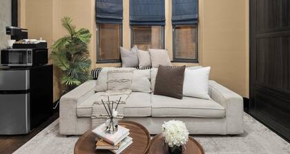 Midtown 2BR NYC Apartment | 99 Walk Score & Gym