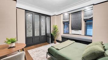 1 dormitorio, tabla de planchar con plancha, cuna de viaje y wifi gratis