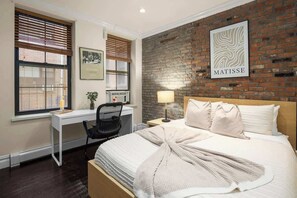 Room - Elegant & Modern NYC Retreat (New York)