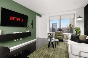 Smart TV - Lux-Penthouse in Financial District (New York)