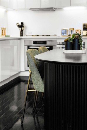 Dining - Lux-Penthouse in Financial District (New York)