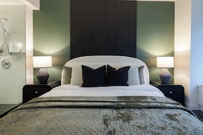 Strykejern/-brett, wi-fi og sengetøy