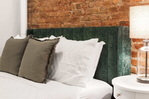2 chambres, fer et planche à repasser, Wi-Fi gratuit, draps fournis