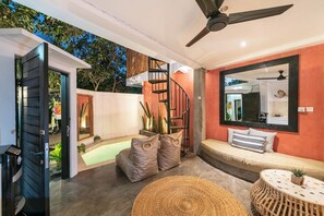 Interior - Tropical Loft with Private Pool & Rooftop / Eat St (Seminyak)