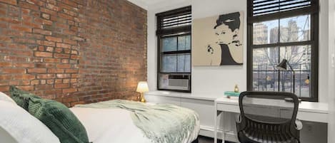 2 dormitorios, tabla de planchar con plancha, wifi gratis y ropa de cama