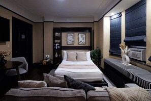 Luokittelematon kuva, 3 kautta 16, painike