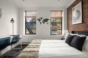 2 chambres, fer et planche à repasser, Wi-Fi gratuit, draps fournis