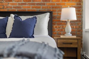 2 chambres, fer et planche à repasser, Wi-Fi gratuit, draps fournis