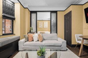 Smart TV - Cozy NY Apartment | Steps from Time Sqaure! (New York)