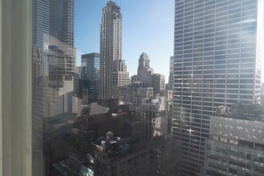 Interior - One-Of-A-Kind 4 BR Duplex Steps from Time Square (New York)