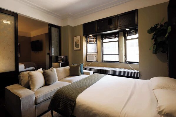 1 slaapkamer, een strijkplank/strijkijzer, reisbedje, gratis wifi