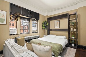 1 chambre, fer et planche à repasser, lit parapluie, Wi-Fi gratuit