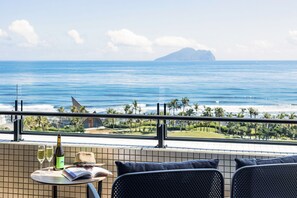 Quarto duplo standard, vista para o mar | Cofres nos quartos, cortinas blackout, quartos à prova de som