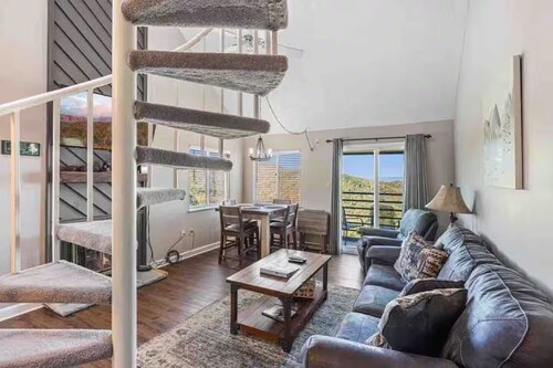 Beautiful 3-bedroom apt Skiview drive, 10 minutes to Gatlinburg