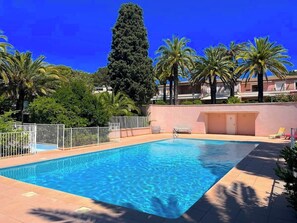 Outdoor pool - Villa La Palmeraie - Sea view & pool | 6p (Roquebrune-sur-Argens)