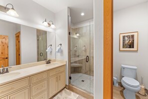 Studio (3 Bedrooms) | Exterior