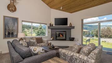 TV connectée, cheminée