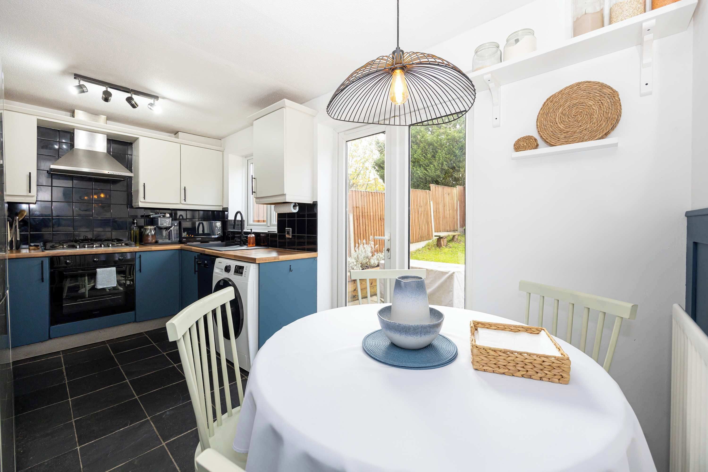 Rumah | 3 kamar tidur dan internet