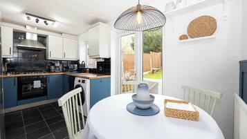 Rumah | 3 kamar tidur dan internet