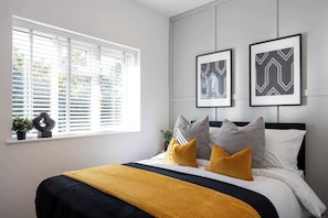 House | 2 bedrooms, Internet - Cosy Apartment in the Heart of Sale (Sale)