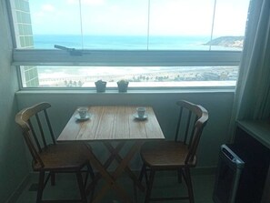 Dining - Elegance Ponta Negra: the best location with a unique style. (Natal)