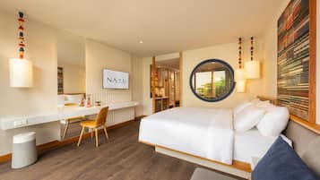 Superior with Bathtub | In-room safe, desk, free WiFi, bed sheets