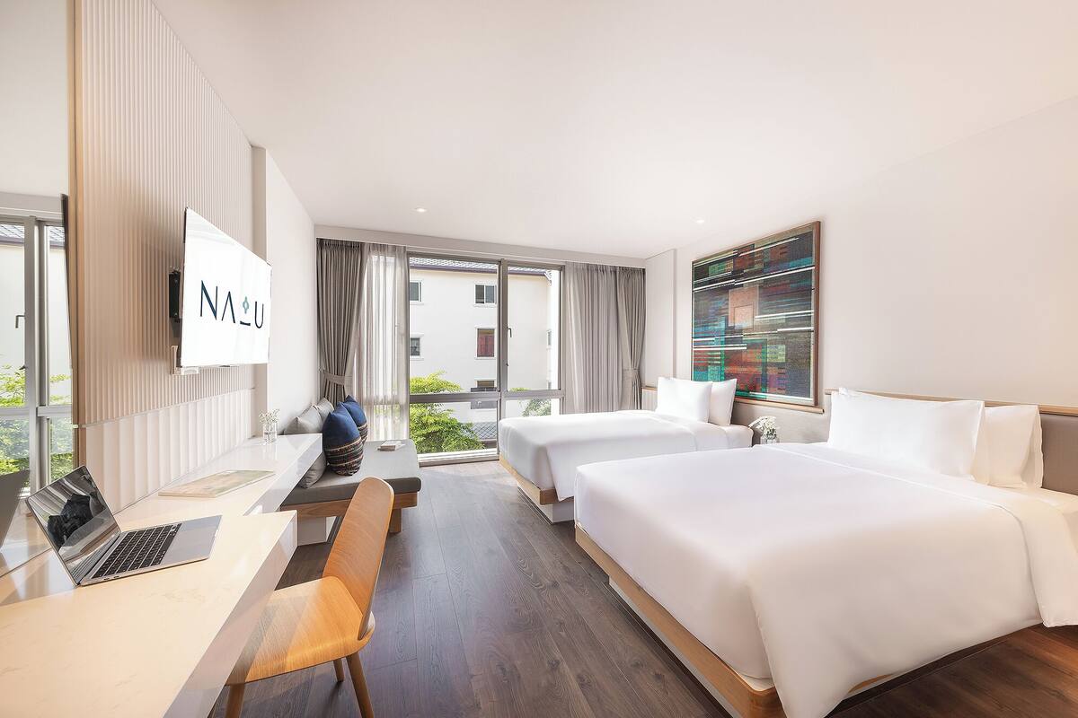 Habitación doble superior, vista a la ciudad | Wifi gratis