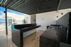 Luxe appartement, uitzicht op stad | Terras