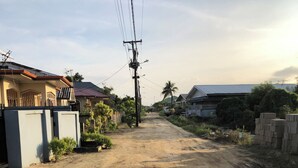 Ảnh chưa phân loại, 2 trong số 10 ảnh, nút