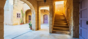 圣劳伦兹农舍带泳池的乡村度假屋  