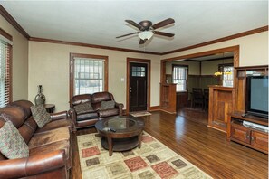 Nicht klassifiziertes Bild, 5 von 32, Schaltfläche