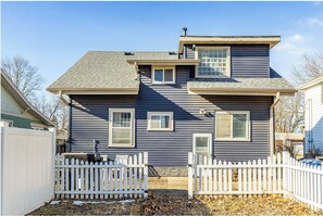 Nicht klassifiziertes Bild, 3 von 32, Schaltfläche