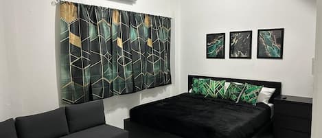 1 chambre, fer et planche à repasser, Wi-Fi, draps fournis