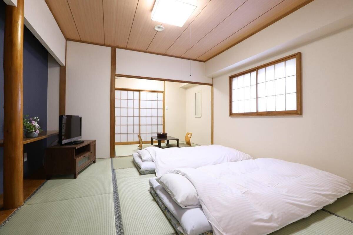 Basic Twin Room, Balcony, Garden View | Desk, blackout curtains, free WiFi, bed sheets