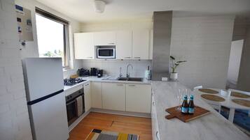 Fridge, microwave, oven, stovetop